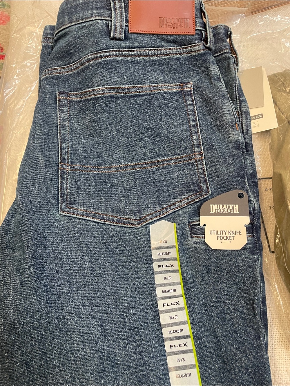 Duluth Trading Co Men's Relaxed Jeans in Dark Blue Denim